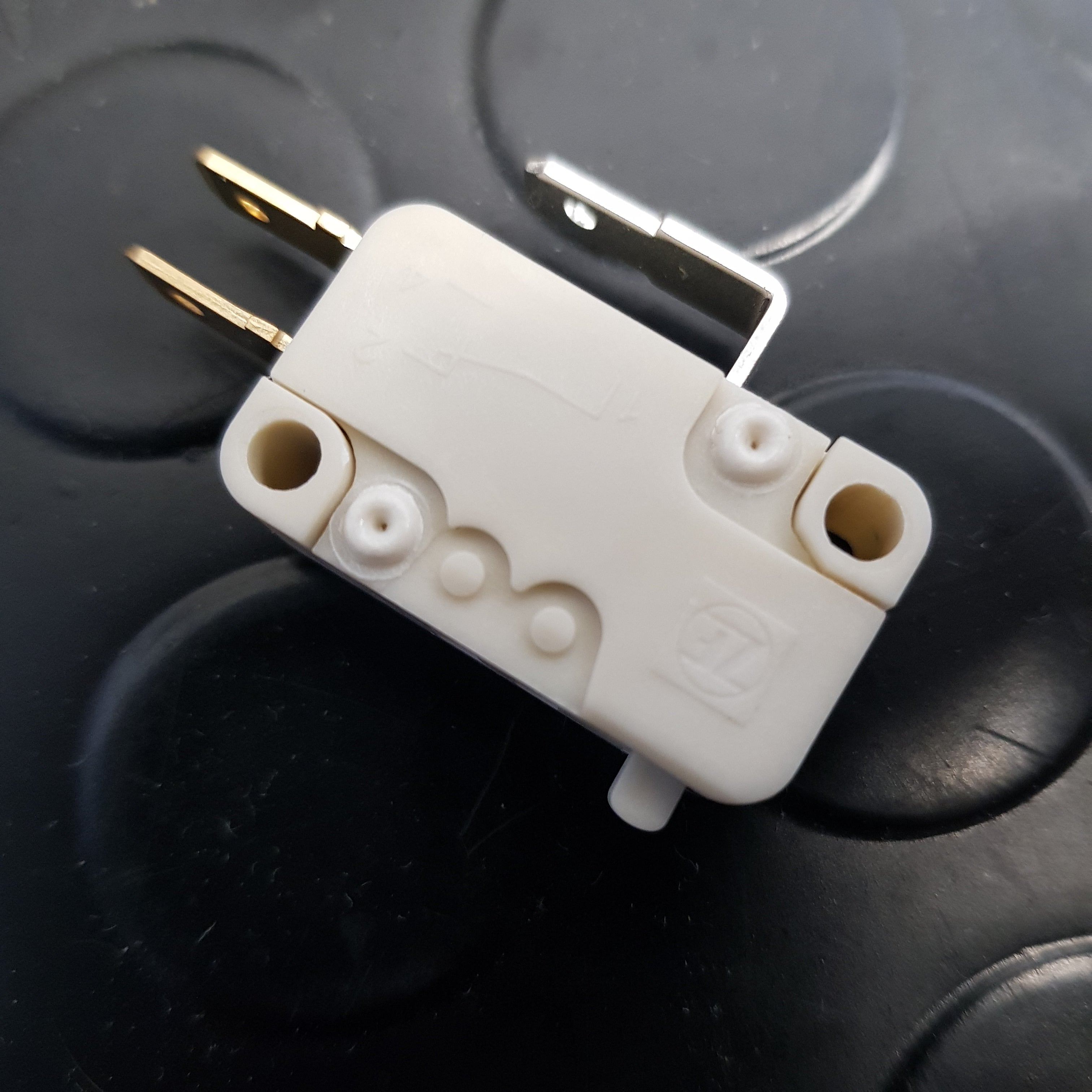 Microinterruttore 3 faston AH71525 K21 UNIVERSALE