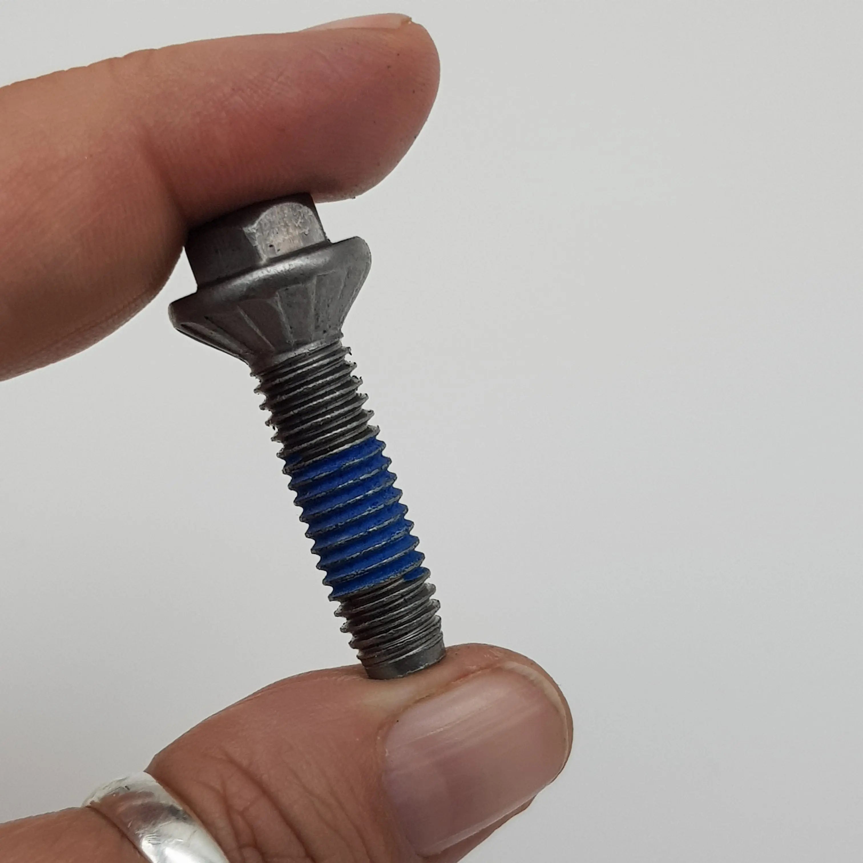 Bullone per Crociera cesto lavatrice Samsung SAMSUNG