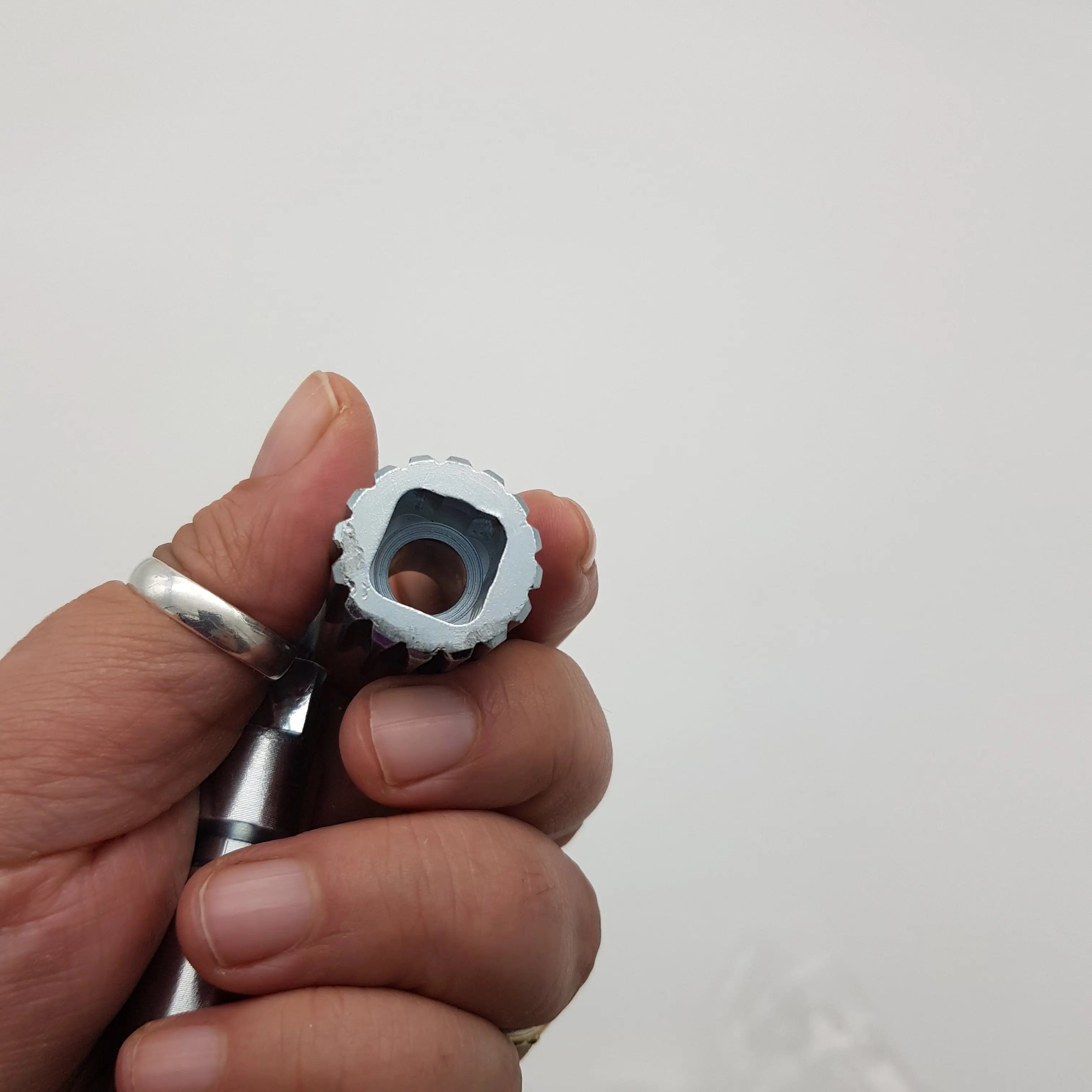 Perno diametro 15mm insaccatrice 5-8 kg vecchio tipo Reber REBER